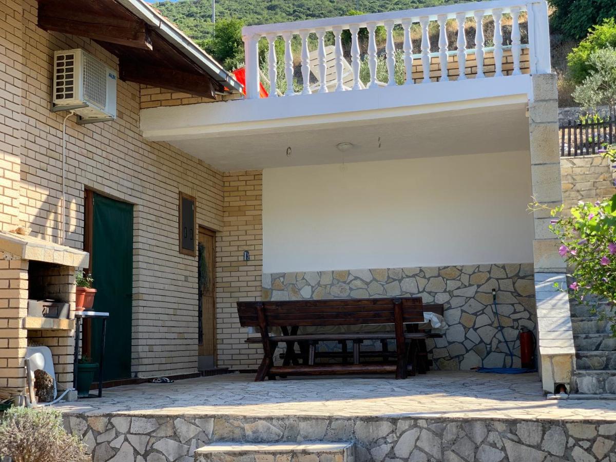 Holiday Home Bratica Ülgün Dış mekan fotoğraf